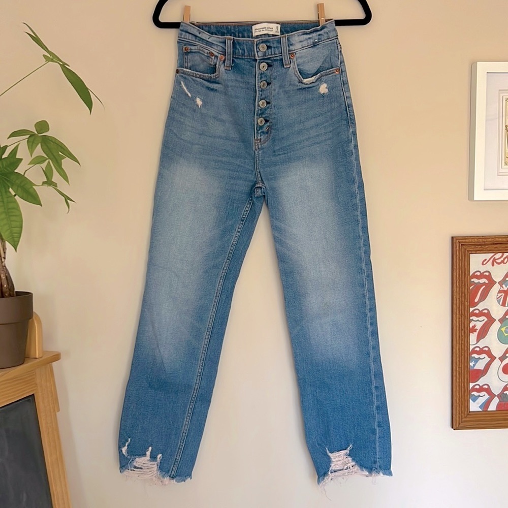 A&F Ultra High-Rise Ankle Straight